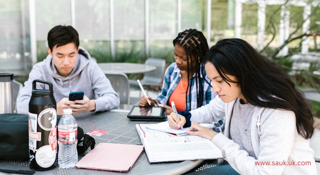 study abroad destinations for Pakistani